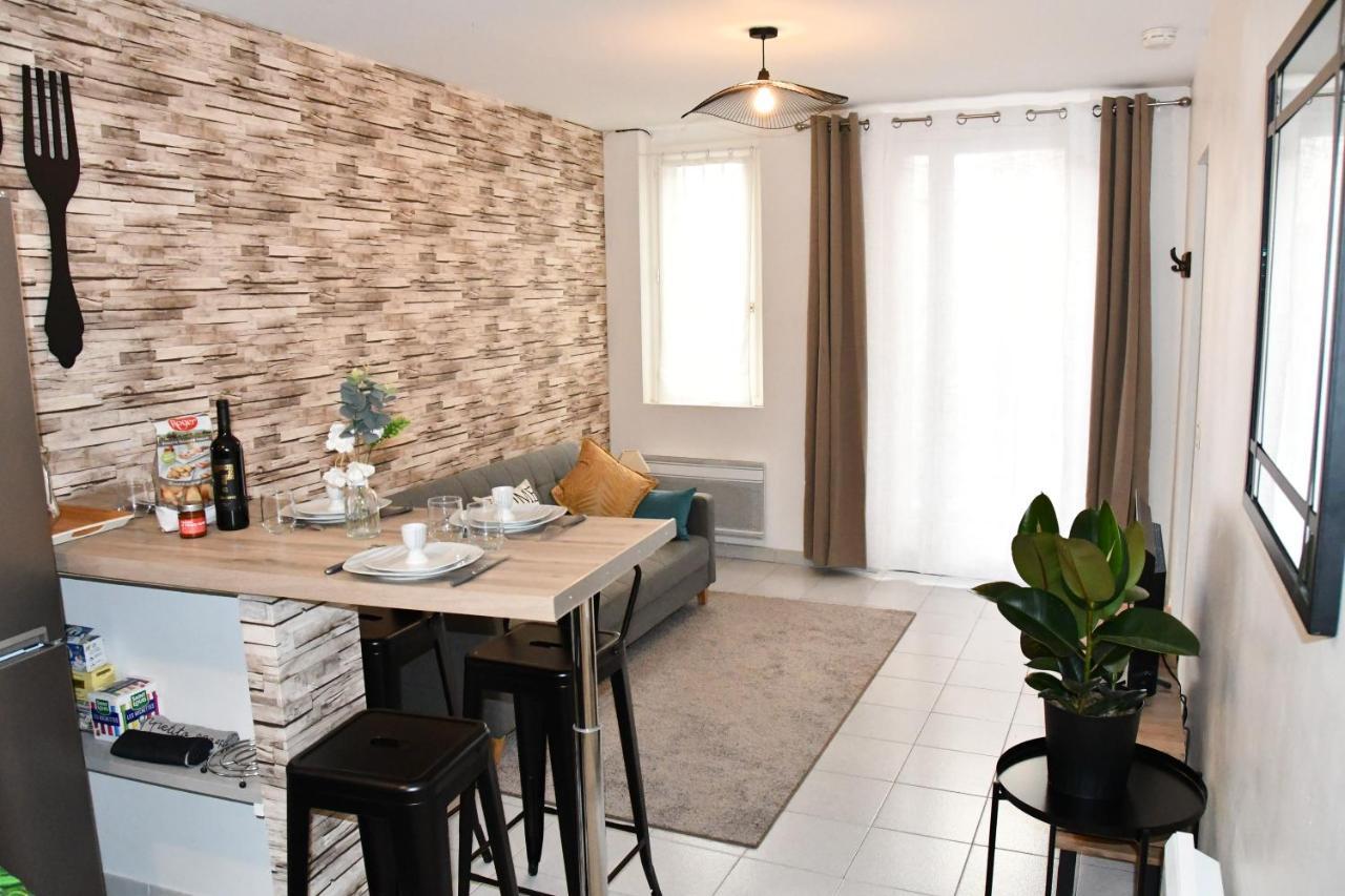 Appartement 32 M2 Intra Muros - Wifi - Netflix - Bureau Avignon Extérieur photo